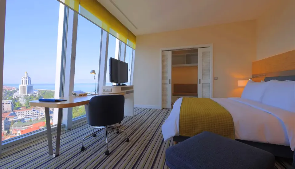 رادیسون بلو باتومی